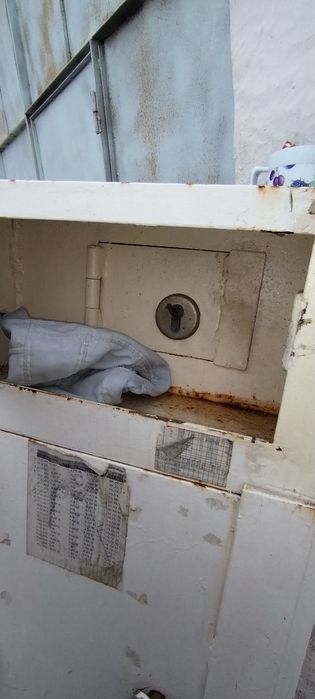 Seyf soriladi qalin profildan