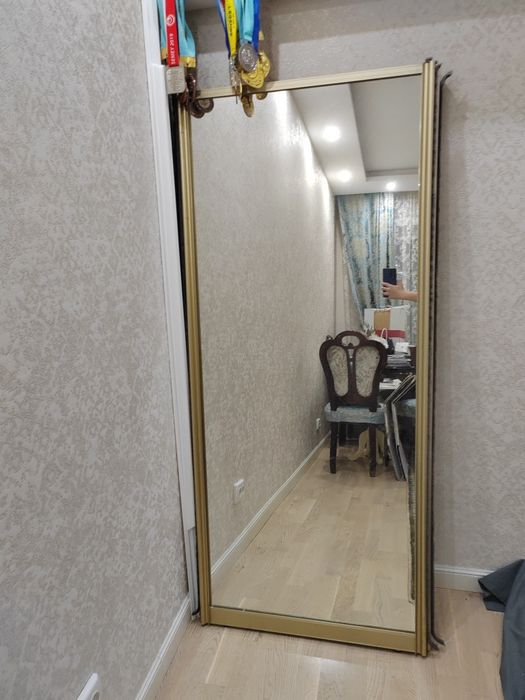 Продам зеркало...