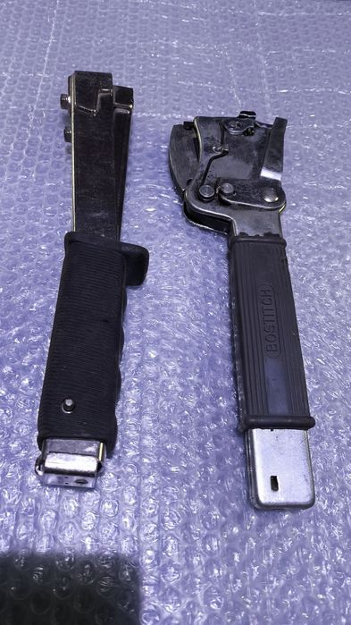 2 броя чук телбод (такер)