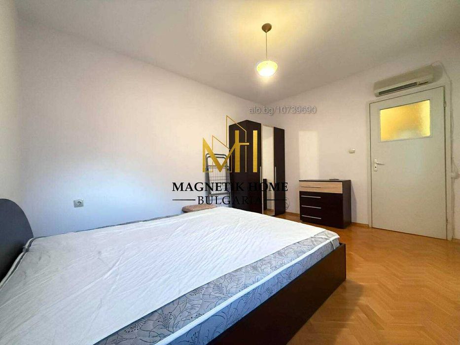 Приветлив двустаен апартамент до Руската гимназия в ж.к. Лазур