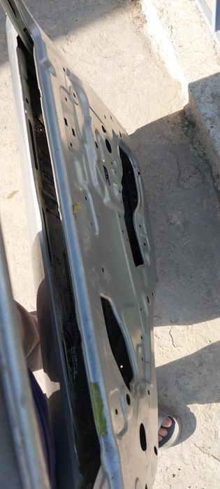 Эшик Нексия 3 чап томон орка.Колпак хам бор оригинал.