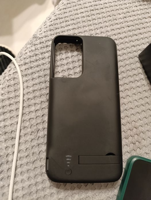 Samsung Galaxy S22 - пълен комплект