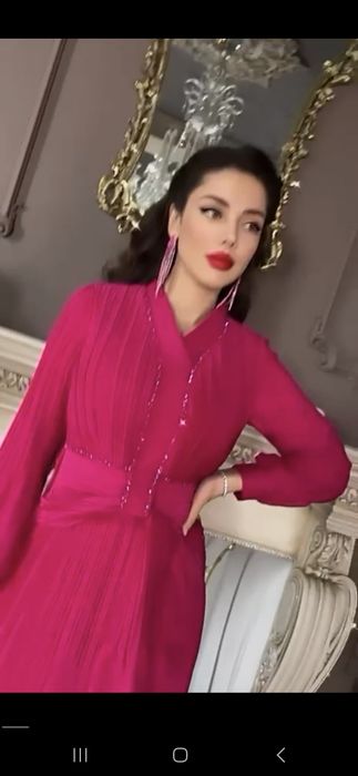 Турецкое платье малинового  цвета