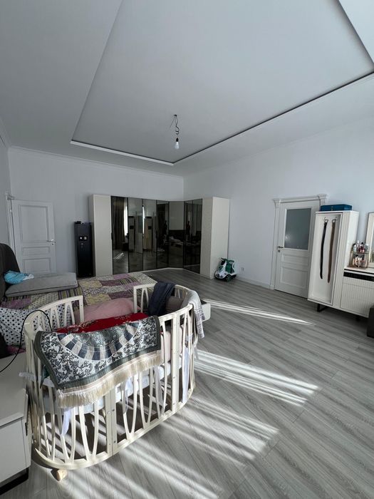 Дом за музеем!!!