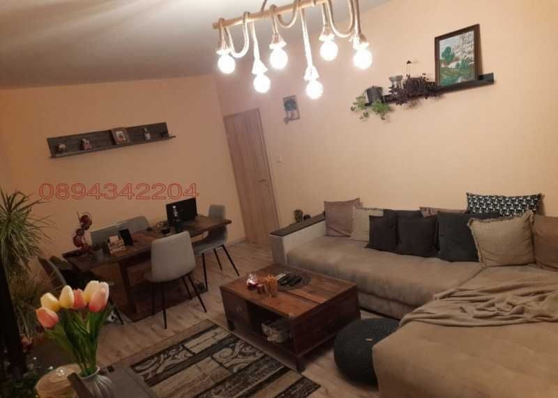 Продава се Четиристаен апартамент в София, Люлин 9 - 103 кв.м за 2020 €/кв.м - Снимка #3