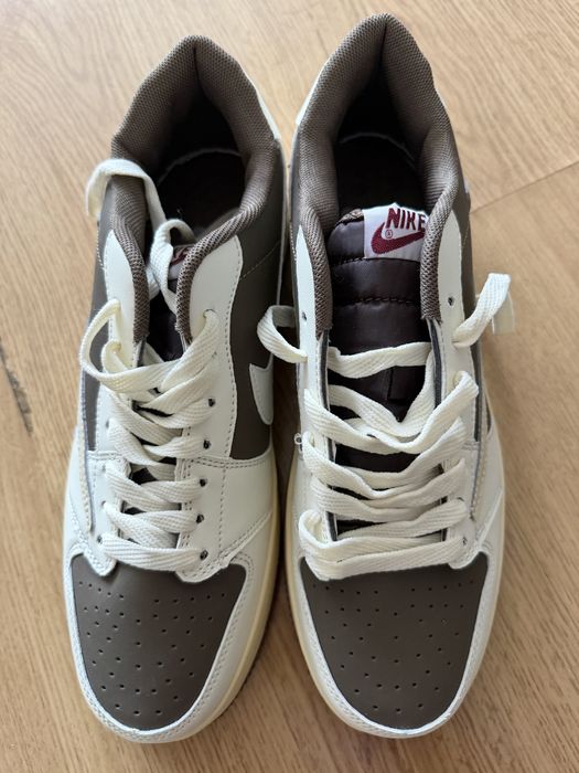 Air Jordan 1 Low OG SP Travis Scott Reverse Mocha.