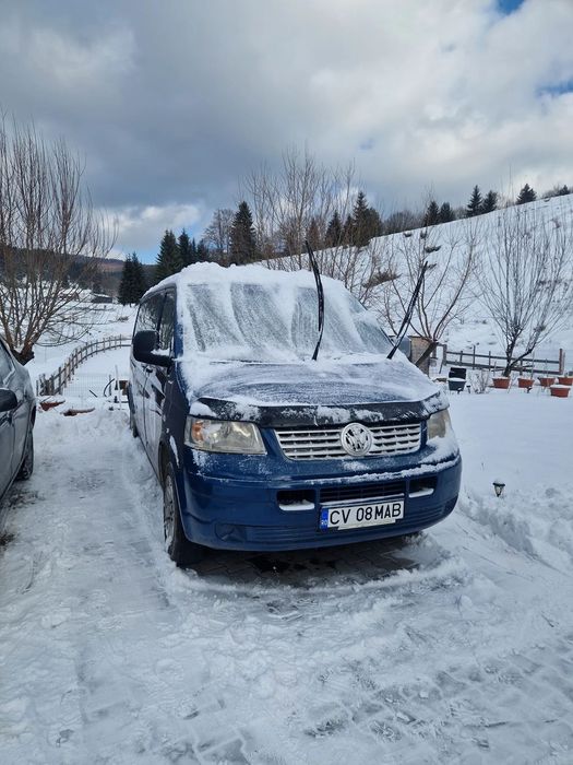 Volkswagen Transporter Mașina se vinde pentru dezmembrat sau pentru reparat
