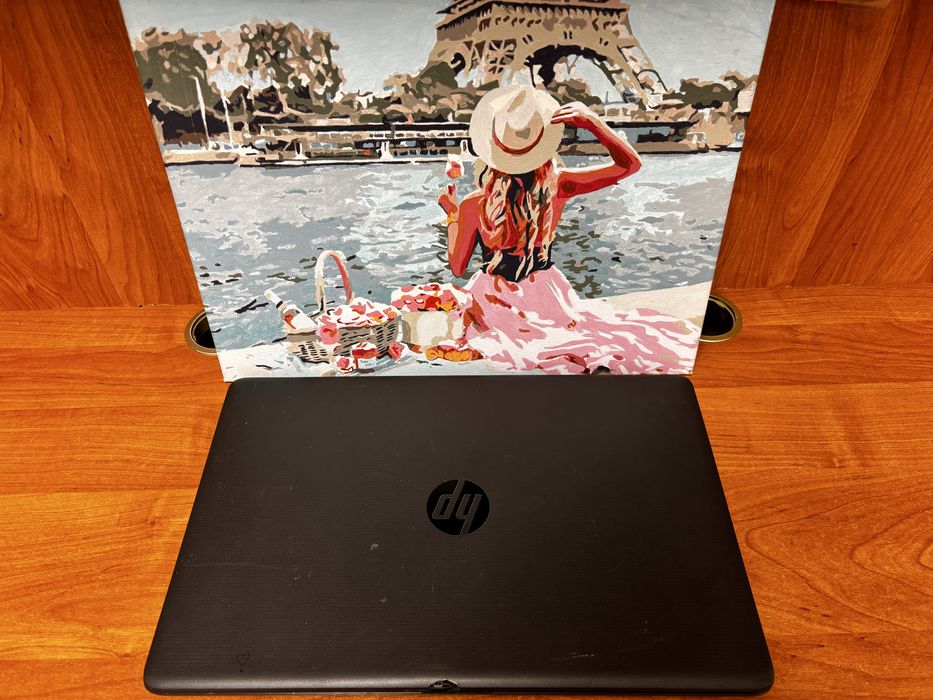 Ноутбук HP 250 G7