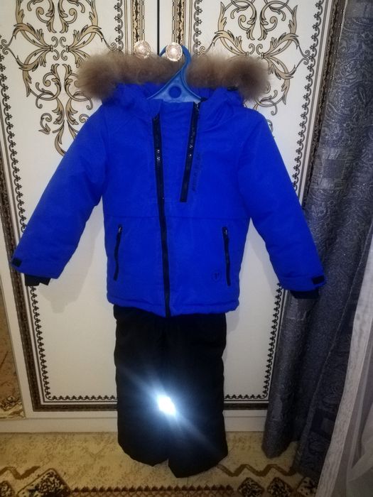 Продам детский зимний комбинезон