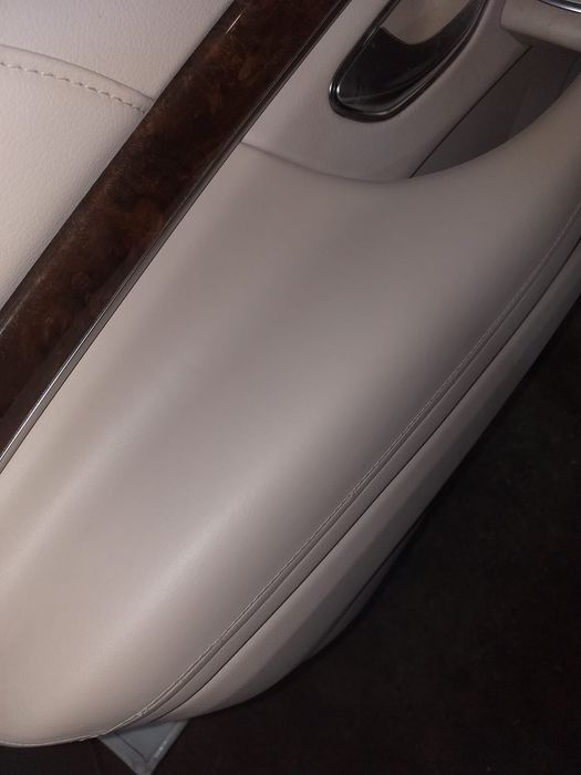 Vopsire Cotiera Piele Usa Reconditionare prin Vopsit Maner Interior