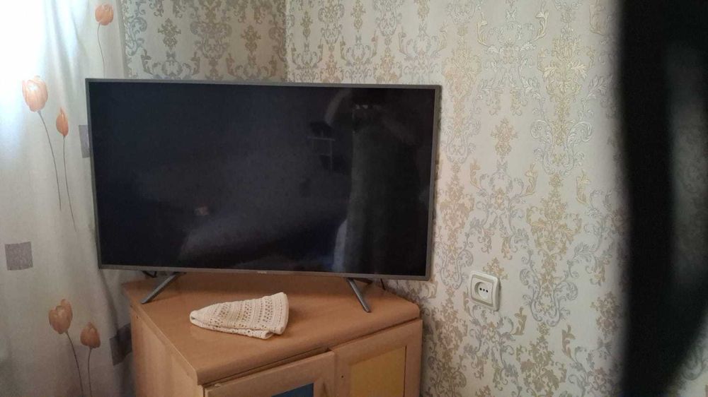 Телевизор б/у в хорошем состоянии