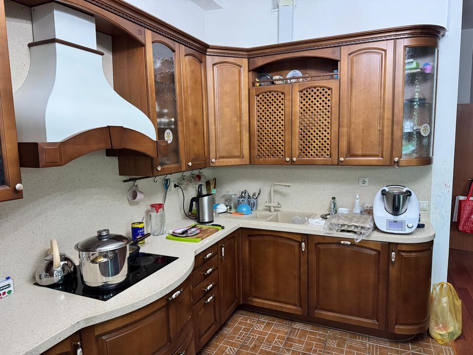 Кухонный гарнитур