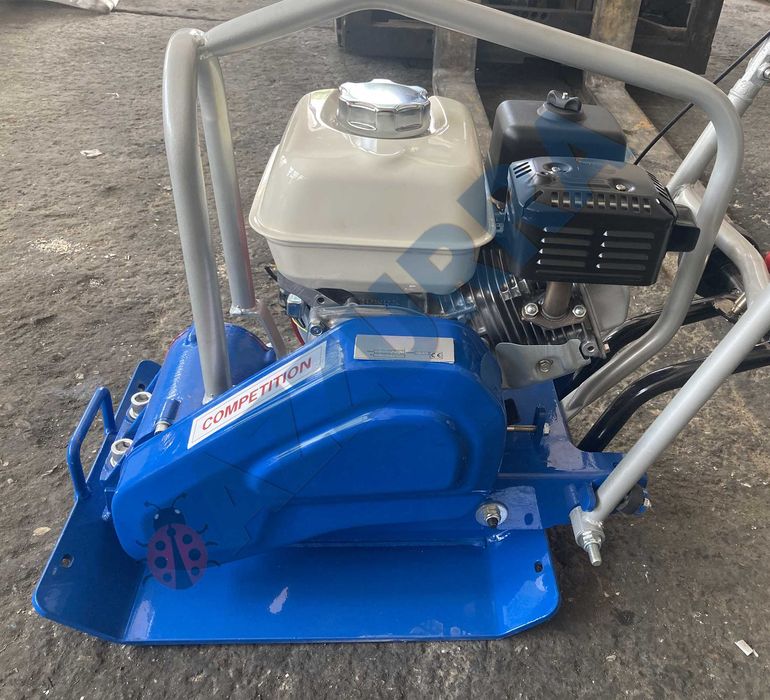 PLACA compactoare 400x 510mm Italia motor Honda 5,5 hp