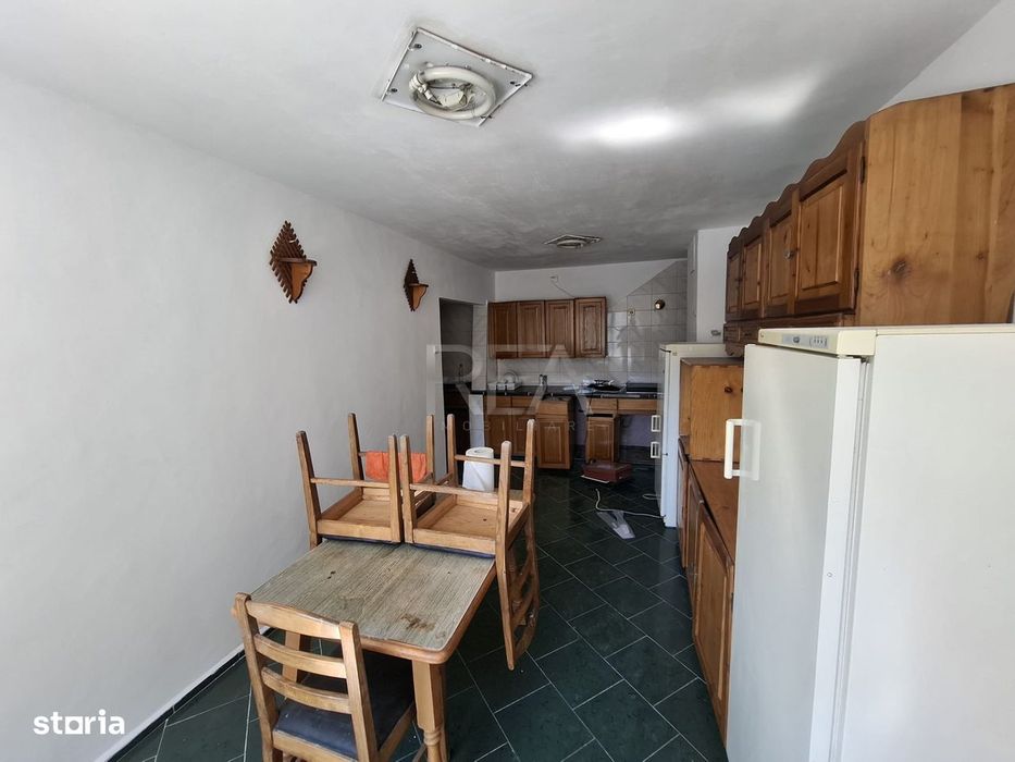 3 camere, et 4/10, anvelopat, 84 mp-Gorjului