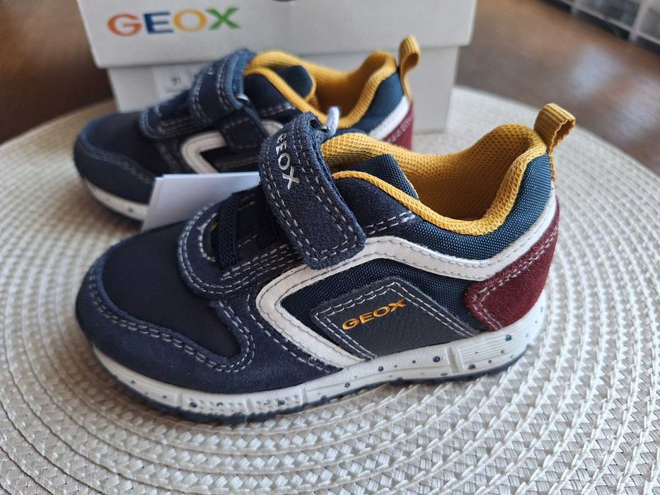 Нови обувки/сникърси/маратонки Geox, Biomecanics, Superfit - н. 21