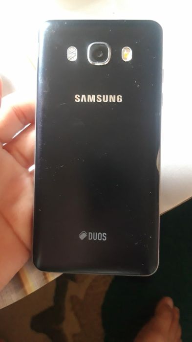 Самсунг галаксый