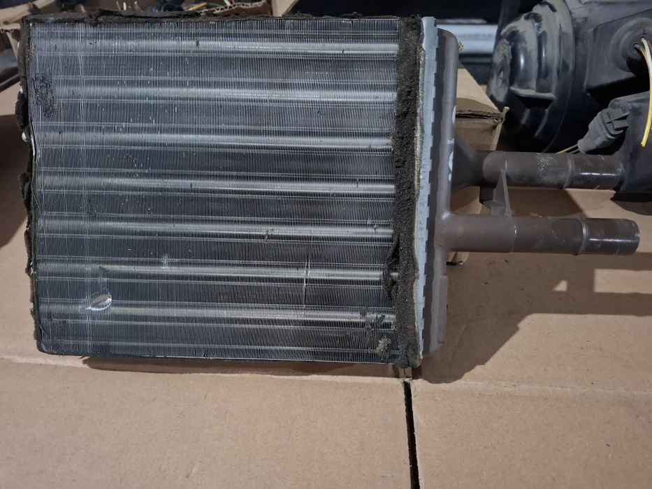 Радиатор печки Опель Вектра Б