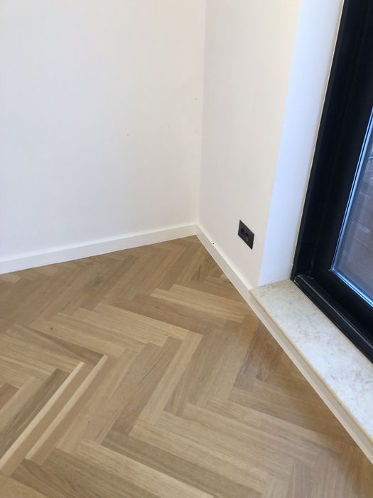 Montam reconditionam parchet lemn masiv stratificat si trepte