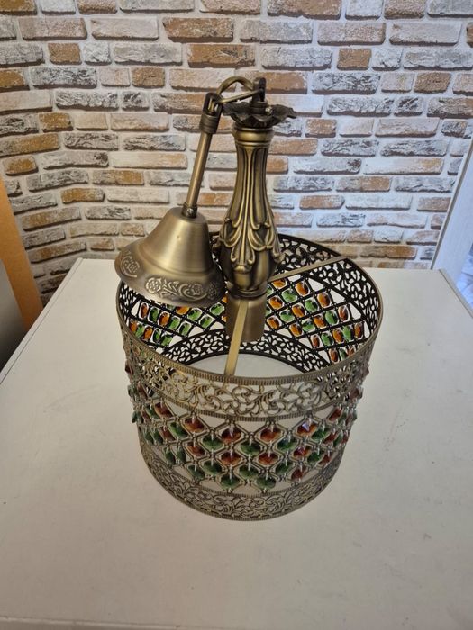 Люстна на 1 лампу