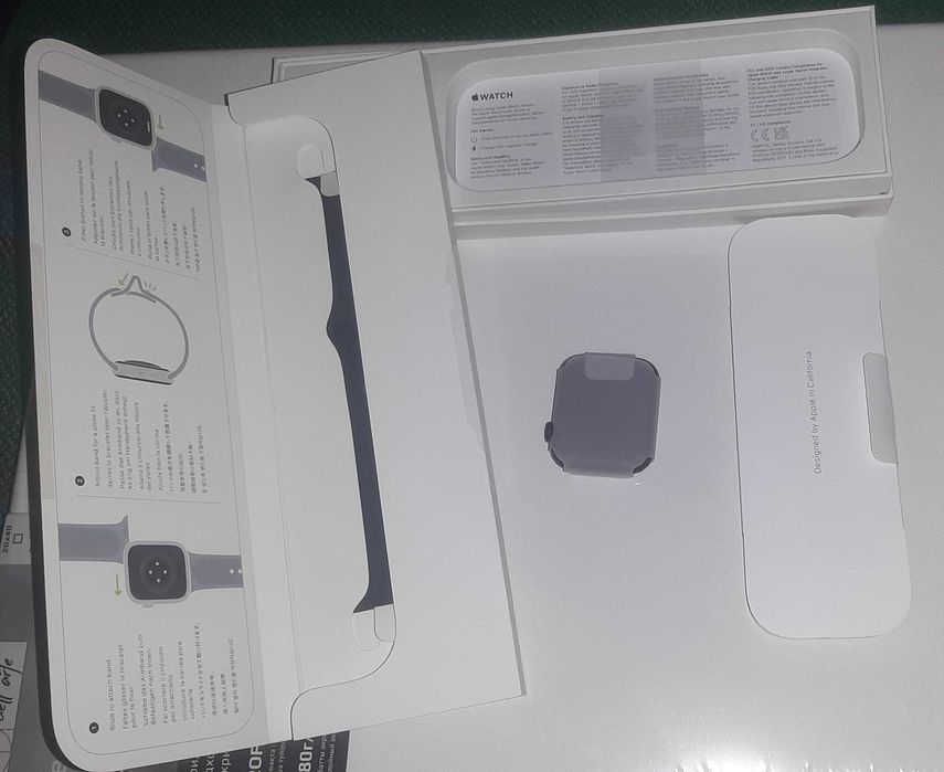 Смарт-часы Apple Watch SE (Gen 2) 44mm Midnight
