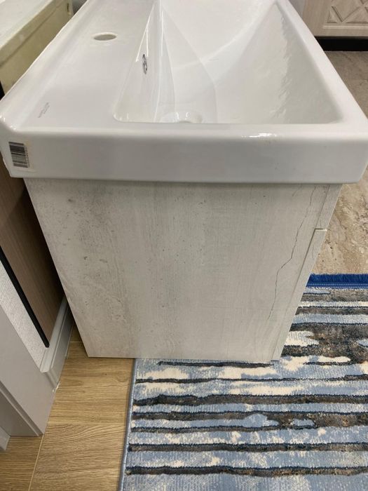 Раковина с тумбой