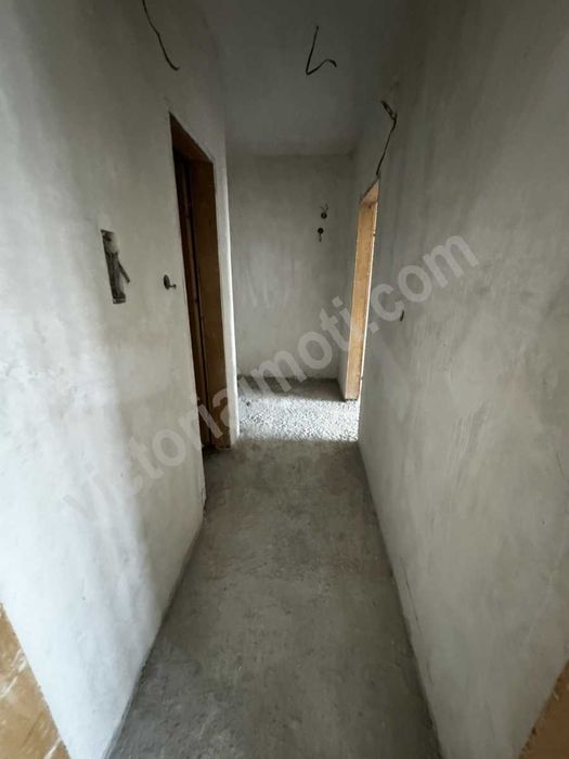 Продава се Четиристаен апартамент в Велико Търново, Зона Б - 145 кв.м за 842 €/кв.м - Снимка #8