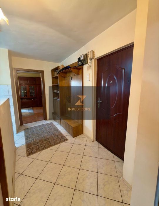 Apartament 2 dormitoare, decomandat, 2 balcoane – Rogerius Oradea