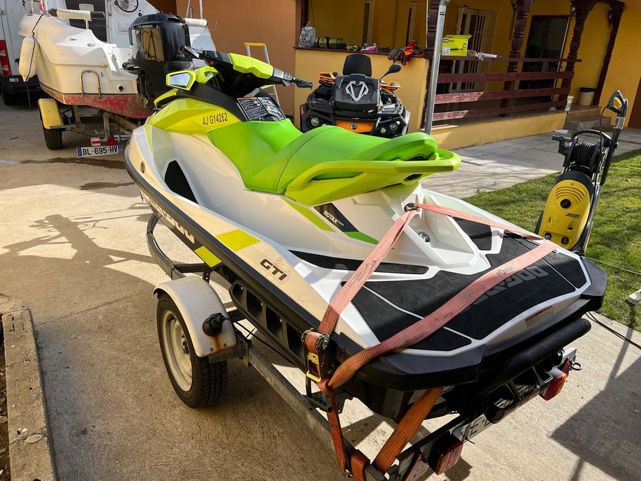 Jet ski seadoo gti pro 130 cu Peridoc