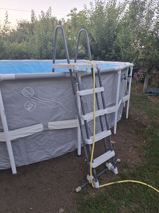 Scara piscina h. 132 cm