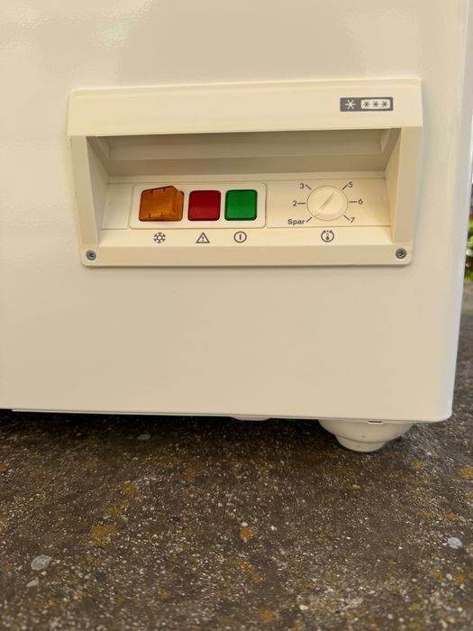 Фризер Liebherr 245 l