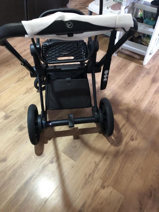 Cybex e-Priam 3.0 Petticoat by Jeremy Scott