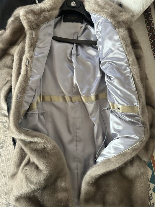 Норковая шуба ниже коле