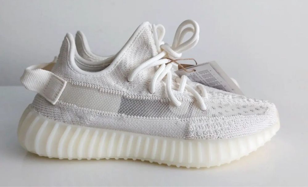 Yeezy Boost 350 V2 Adidas White Bucuresti Sectorul 4 OLX.ro