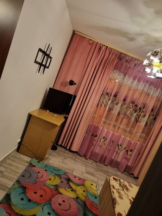 Vand apartament 3 camere E 14 et 4/4