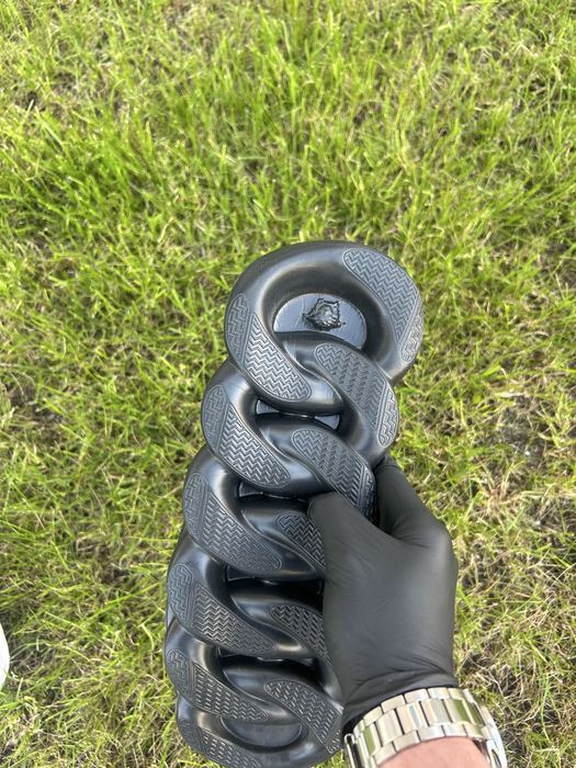 Adidasi Versace Chain Reaction