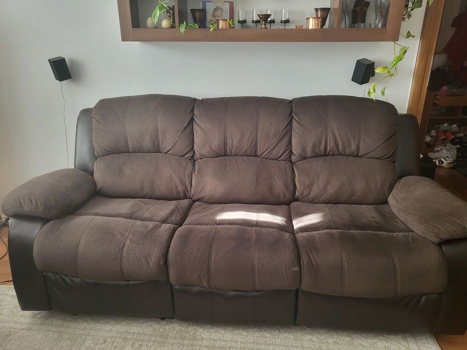 Canapea 3 locuri + fotoliu cu recliner Mobexpert