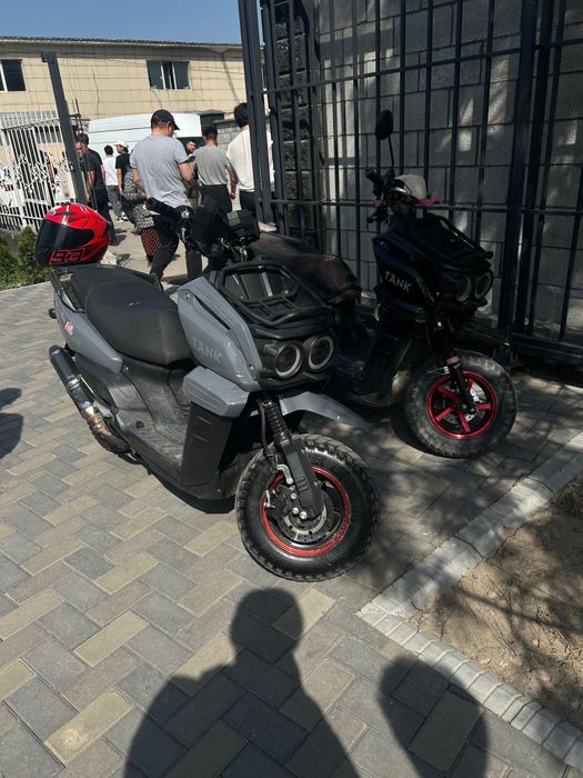Продам мопед танк лия