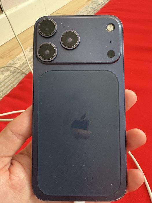 Iphone xr в корпусе 17 про