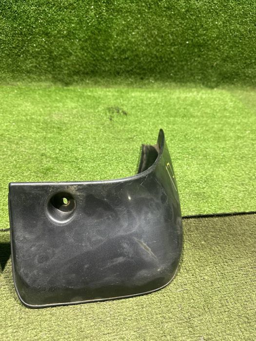 Бризгавик Toyota Highlander