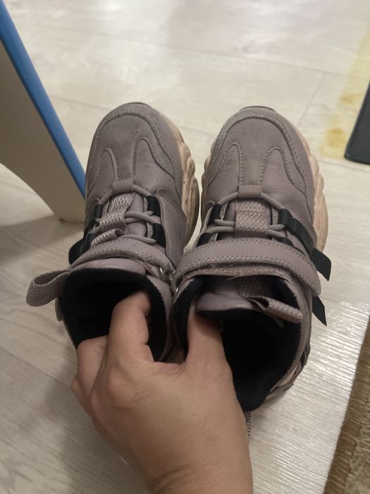 Кросовка для девочек