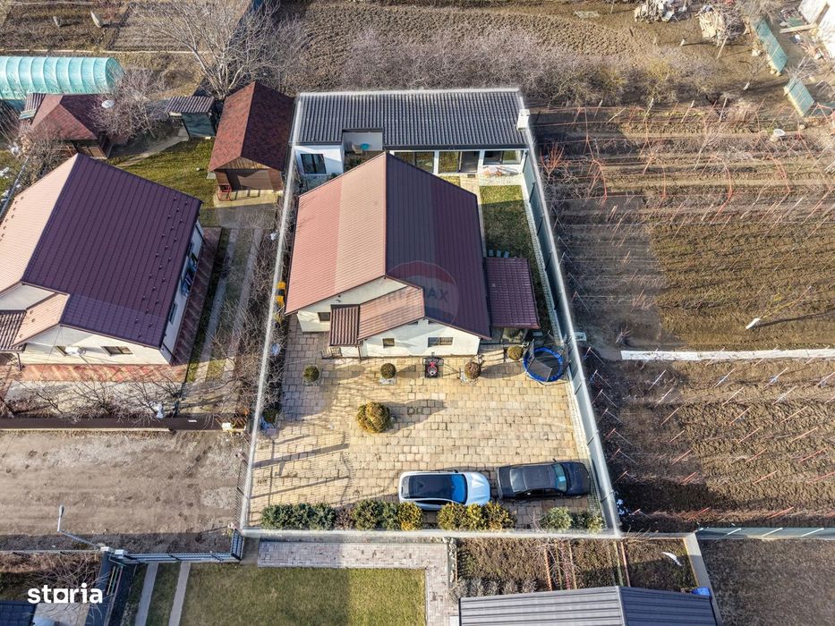 De vanzare 2 case individuale pentru tine si cei dragi Bacau - Lilieci