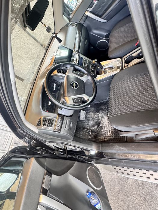 Каптивазуриданмана