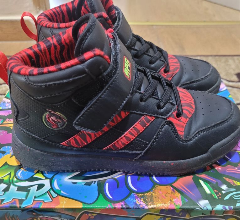 Детски маратонки Рънърс APG