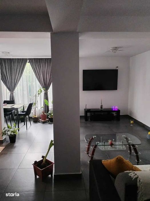 Casa P+1+M zona Progresul