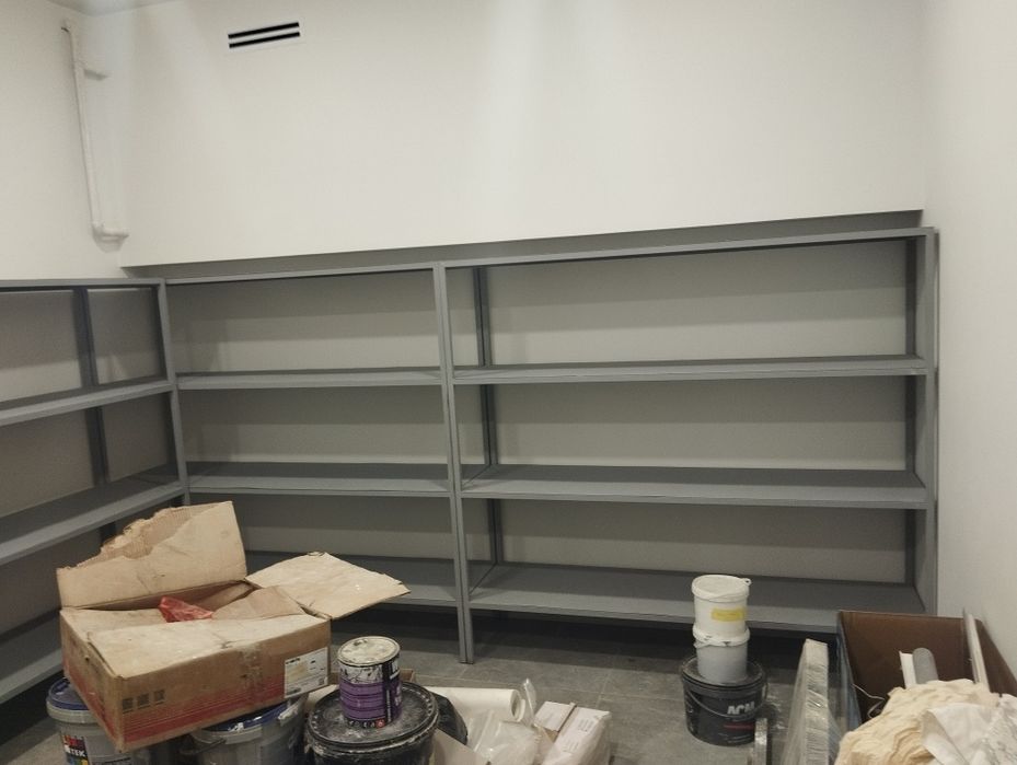 Стеллаж , вешалки для одежд