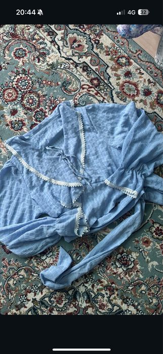 Киім мүлдем КИІЛМЕГЕН, туркестан