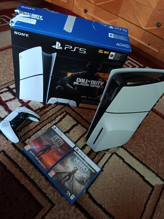 Vând PS 5 Slim cu disk