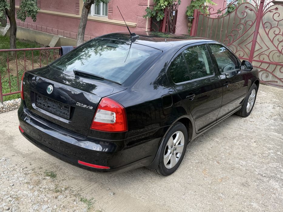 SKODA Octavia 2009 — imagine 5