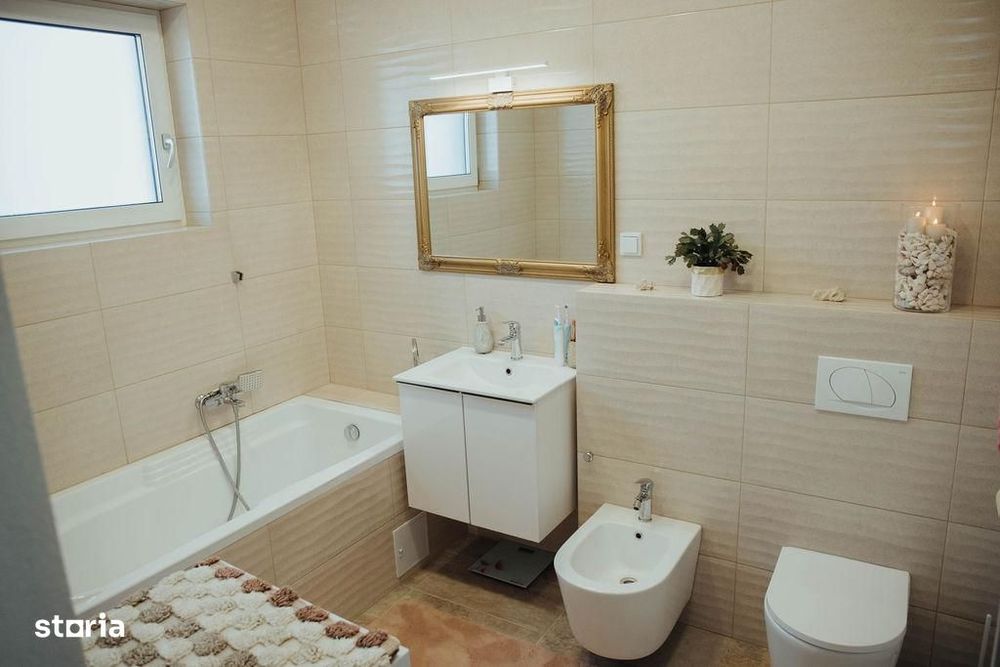 Casa noua single, 9 arii teren,  4 camere, gard, pivnita  Livezeni