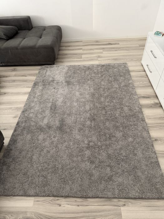 2 bucati covor Stoense Ikea - folosite 4 luni.